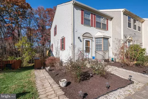 13522 Sierra Dr, Clifton, VA 20124