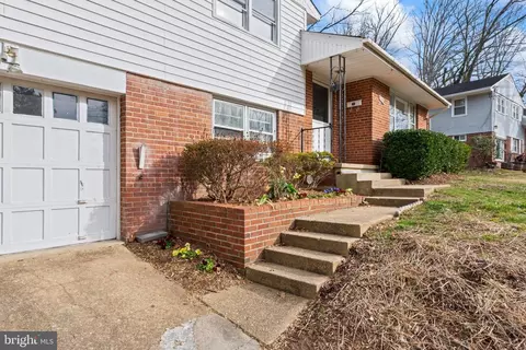 7438 Grace St, Springfield, VA 22150 photo 11
