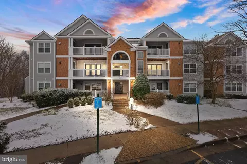 6105 Wigmore Ln #I, Alexandria, VA 22315