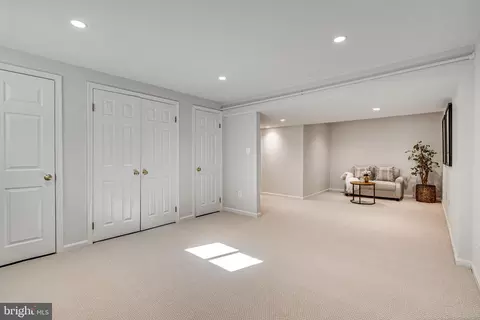 Bedroom - 6421 Linway Ter, Mclean, VA 22101 photo 7 of 7
