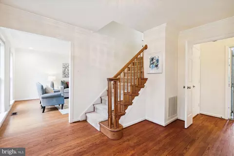 6144 Farver Rd, Mclean, VA 22101 photo 5