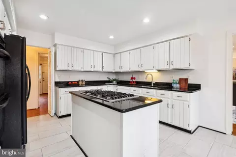 6144 Farver Rd, Mclean, VA 22101 photo 14