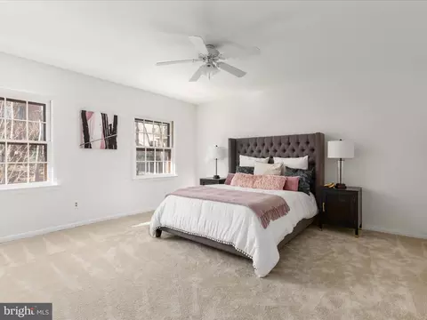 Bedroom - 4078 Rosamora Ct, Mclean, VA 22101 photo 5 of 6