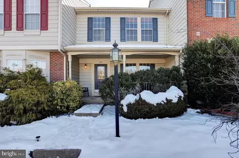 5251 Dunstable Ln, Alexandria, VA 22315