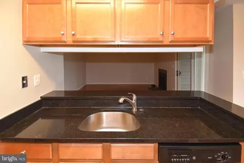 Kitchen - 1782 Jonathan Way #1782E, Reston, VA 20190 photo 4 of 5