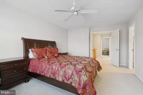 13141 Ashnut Ln, Herndon, VA 20171 photo 9