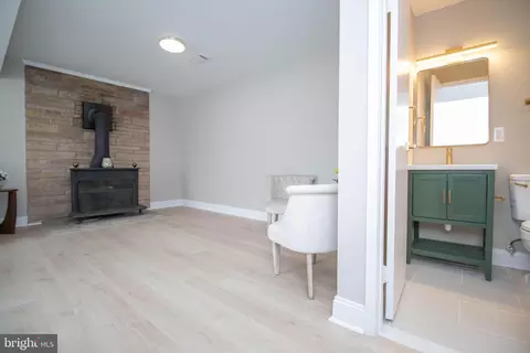 Living - 7834 Brompton St, Springfield, VA 22152 photo 5 of 5