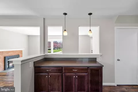 Kitchen - 6006 Rivanna Dr, Springfield, VA 22150 photo 4 of 4