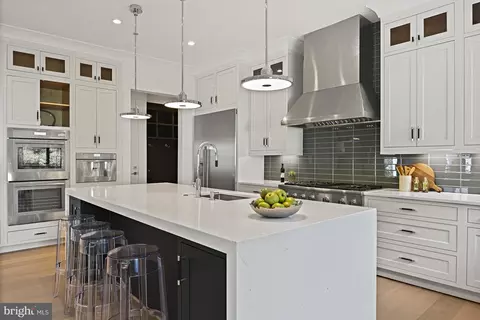 Kitchen - 1434 Colleen Ln, Mclean, VA 22101 photo 1 of 6