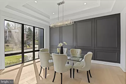 Dining - 1434 Colleen Ln, Mclean, VA 22101 photo 1 of 5