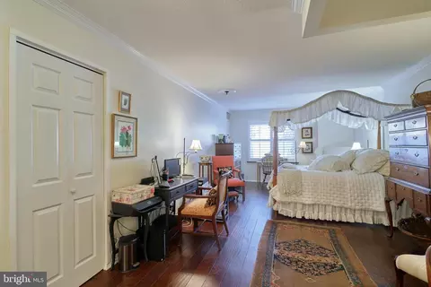 Bedroom - 8360 Greensboro Dr #221, Mclean, VA 22102 photo 1 of 2