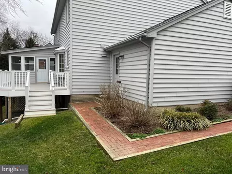 8720 Evangel Dr, Springfield, VA 22153 photo 75