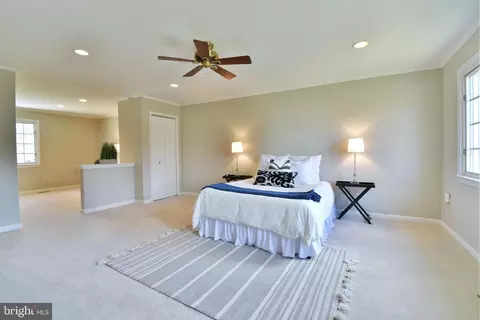 8720 Evangel Dr, Springfield, VA 22153 photo 21
