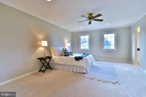 8720 Evangel Dr, Springfield, VA 22153 photo 20