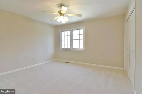 8720 Evangel Dr, Springfield, VA 22153 photo 33