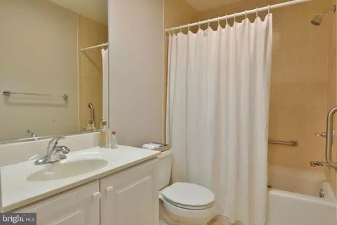 8720 Evangel Dr, Springfield, VA 22153 photo 34