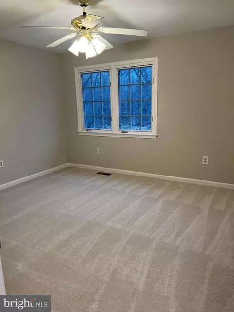 8720 Evangel Dr, Springfield, VA 22153 photo 74