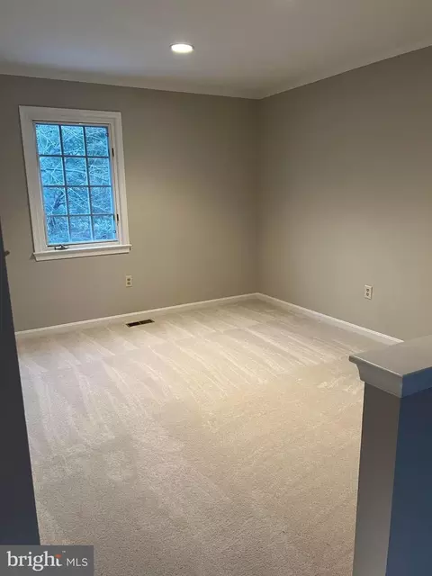8720 Evangel Dr, Springfield, VA 22153 photo 59