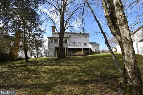 8720 Evangel Dr, Springfield, VA 22153 photo 49