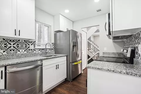 Kitchen - 11717 Decade Ct, Reston, VA 20191 photo 2 of 3