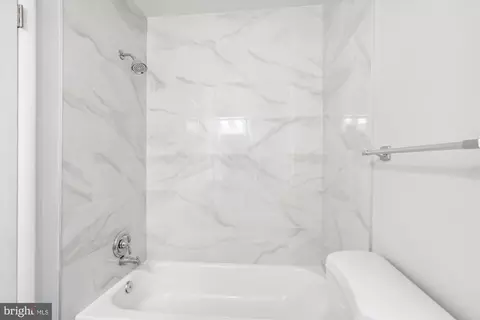 Bath - 11717 Decade Ct, Reston, VA 20191 photo 2 of 5