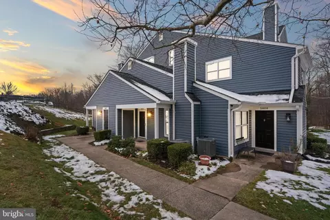 5810 Orchard Hill Ct #5810, Clifton, VA 20124