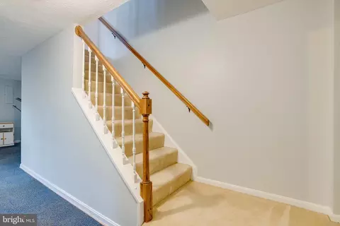 Entry Way - 7325 Stream Way, Springfield, VA 22152 photo 2 of 4