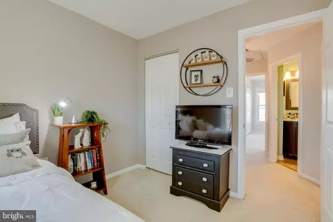 Bedroom - 7325 Stream Way, Springfield, VA 22152 photo 3 of 3
