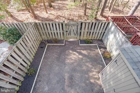 Exterior - 7325 Stream Way, Springfield, VA 22152 photo 9 of 13