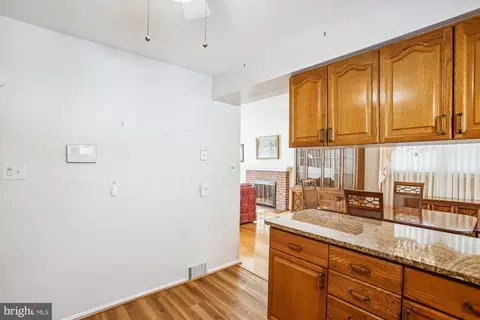 7308 Elgar St, Springfield, VA 22151 photo 12