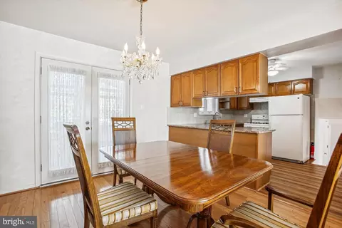 7308 Elgar St, Springfield, VA 22151 photo 11