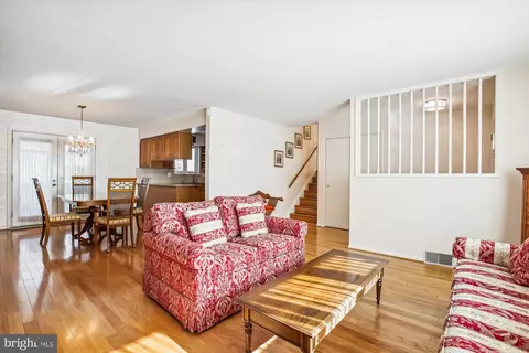 7308 Elgar St, Springfield, VA 22151 photo 7