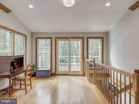 Entry Way - 6612 Ridgeway Dr, Springfield, VA 22150 photo 1 of 9