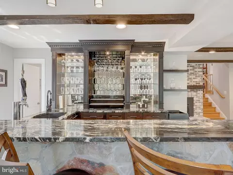 Kitchen - 6612 Ridgeway Dr, Springfield, VA 22150 photo 16 of 17