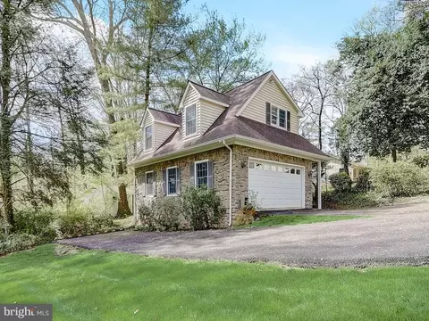 Exterior - 6612 Ridgeway Dr, Springfield, VA 22150 photo 24 of 26