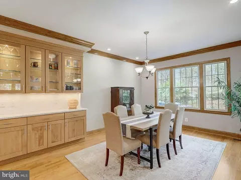 Dining - 6612 Ridgeway Dr, Springfield, VA 22150 photo 1 of 4