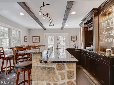 Kitchen - 6612 Ridgeway Dr, Springfield, VA 22150 photo 11 of 17
