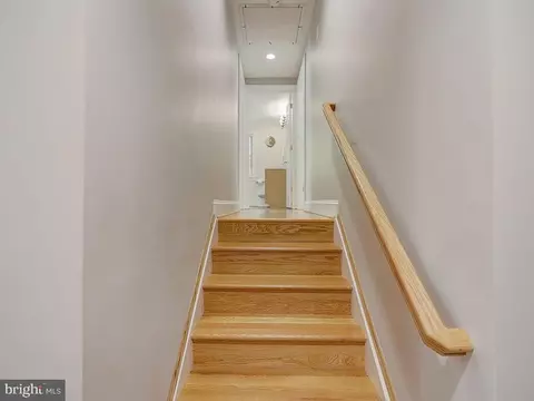 Entry Way - 6612 Ridgeway Dr, Springfield, VA 22150 photo 9 of 9