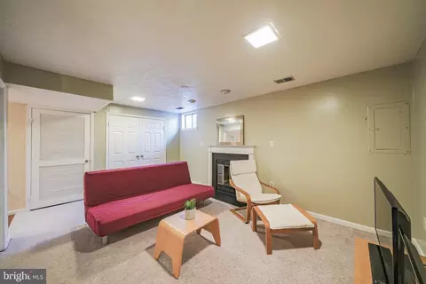 7434 Ridge Oak Ct, Springfield, VA 22153 photo 24