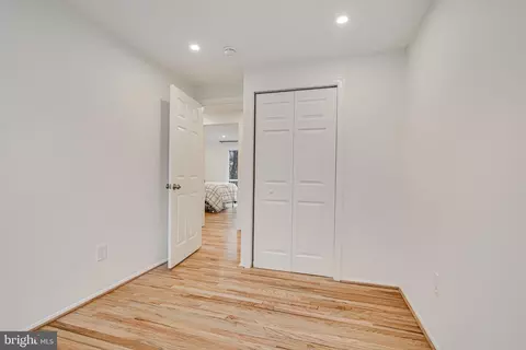 Bedroom - 8496 Rippled Creek Ct, Springfield, VA 22153 photo 4 of 5