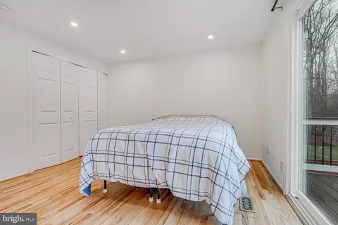 Bedroom - 8496 Rippled Creek Ct, Springfield, VA 22153 photo 3 of 5