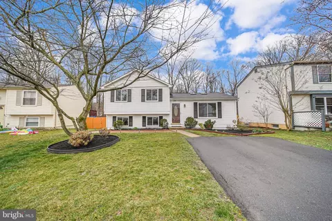 8496 Rippled Creek Ct, Springfield, VA 22153