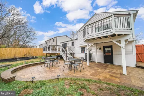 Exterior - 8496 Rippled Creek Ct, Springfield, VA 22153 photo 4 of 12