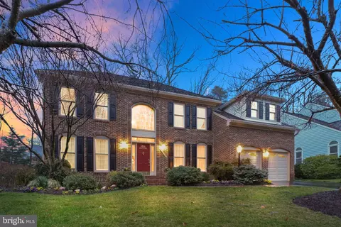 9514 Claychin Ct, Burke, VA 22015