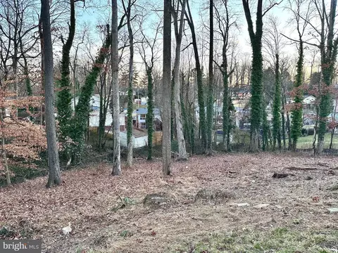 View/Area - 6316 Gormley Pl, Springfield, VA 22152 photo 1 of 1