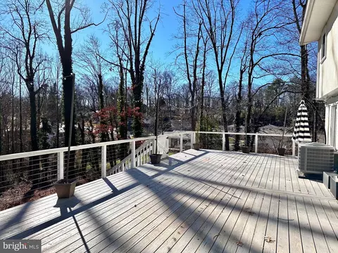 Exterior - 6316 Gormley Pl, Springfield, VA 22152 photo 2 of 3