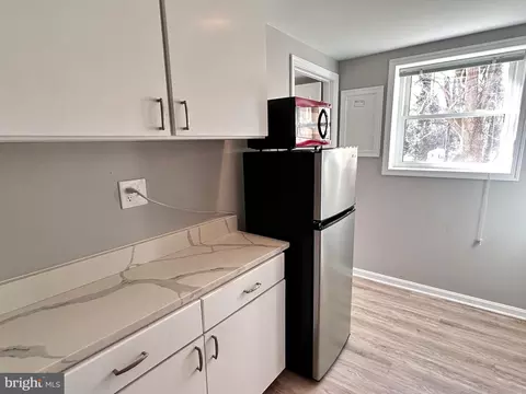 Kitchen - 6316 Gormley Pl, Springfield, VA 22152 photo 6 of 6