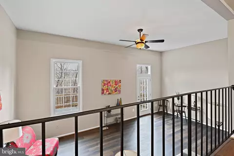 5242 Lonsdale Dr, Springfield, VA 22151 photo 9