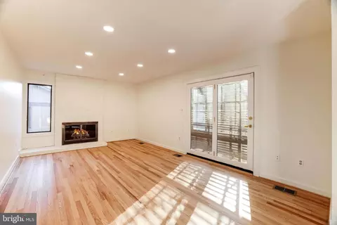 11507 Purple Beech Dr, Reston, VA 20191 photo 20