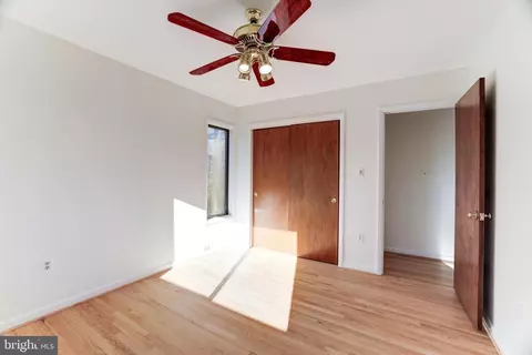 11507 Purple Beech Dr, Reston, VA 20191 photo 37